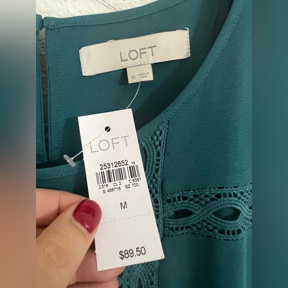 LOFT Women's Lace Trim Flounce Dress Size Medium NWT - Picture 7 of 10